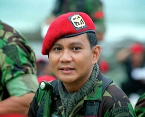 Prabowo-Ganteng